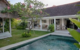 Villa Tom & Lucie Bingin Beach