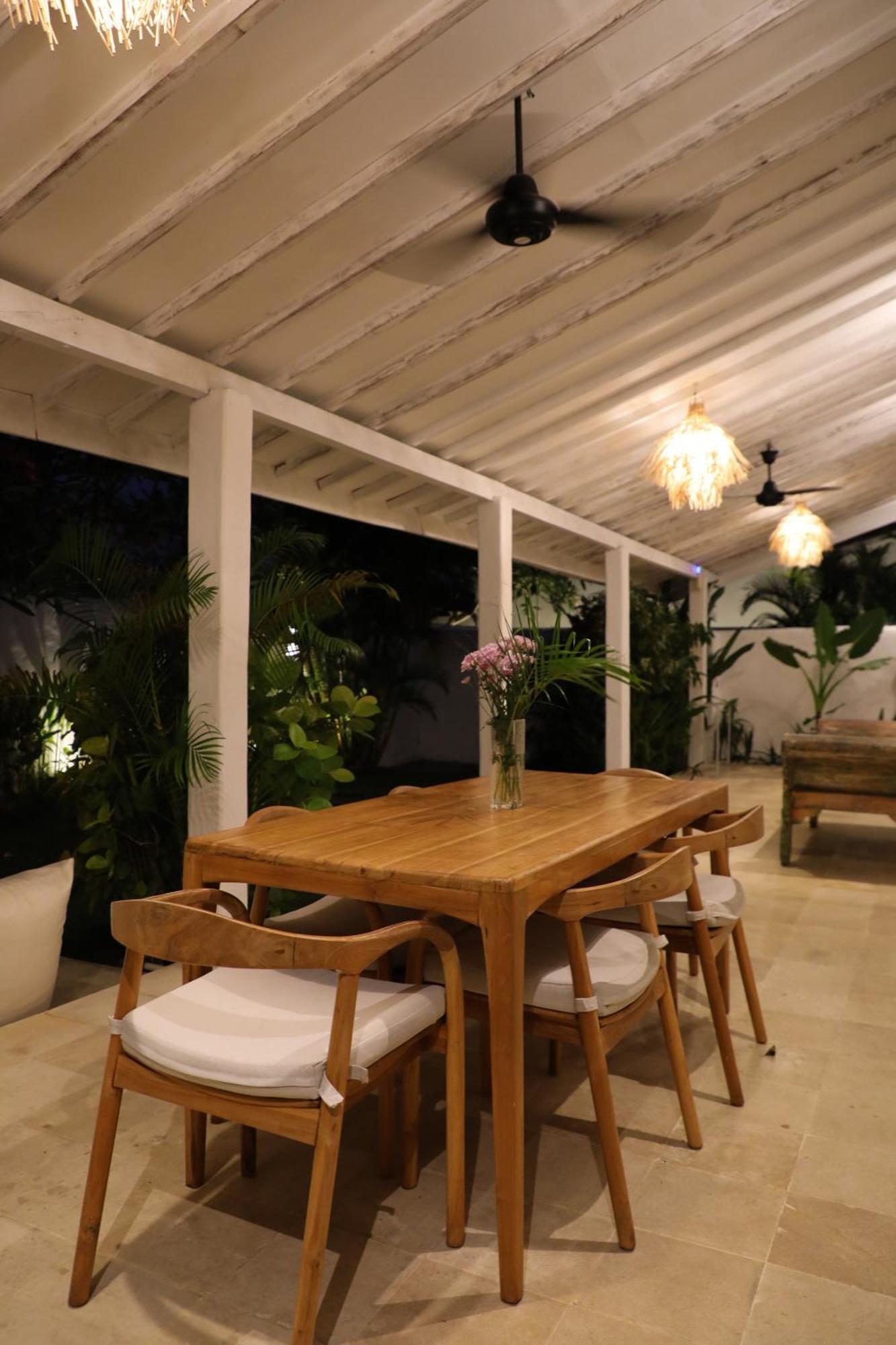 Villa Tom & Lucie Bingin Beach Uluwatu Extérieur photo